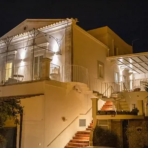 https://salgari-uno.sicilyhotelsitaly.net